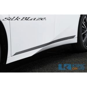 60 プリウス サイドドアガーニッシュ