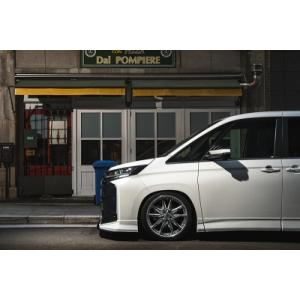 MZRA9#W ZWR9#W ノア NOAH デイライトキット メーカー塗り分け塗装済 070 ホワ...