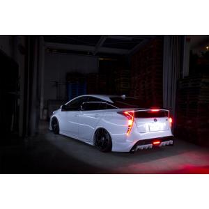 シックスセンス プリウス 50 前期 モデリスタエアロ装着車
