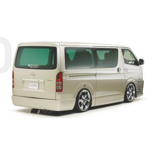 当社塗装品 レガンス ハイエース 200系 1-8型 ワイドボディ リア