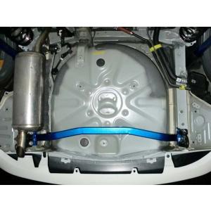 トムス プリウス ZVW30 (H21/5-H27/12) エンジン:2ZR-FXE メンバー