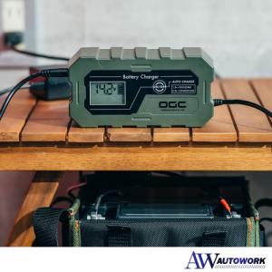 ACデルコ　AD-2001 バッテリーチャージャー Amazon | ACDelco(エーシーデルコ) パルス&マイコン制御 全自動