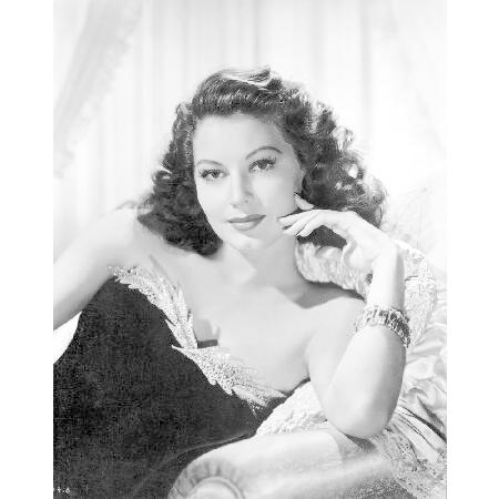 Posterazzi A Portrait of Ava Gardner フォトポスタープリント (...