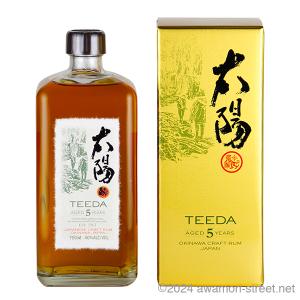 泡盛 リキュール 南都酒造所 / ハブ入り ハブ酒 35度,1800ml