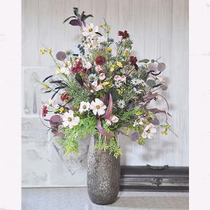 野の花を束ねたブーケのように可愛いデザイン、アーティフィシャル