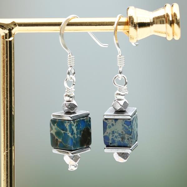 アランベイ　キュービックジルコニアアガット　ピアス　ターコイズ