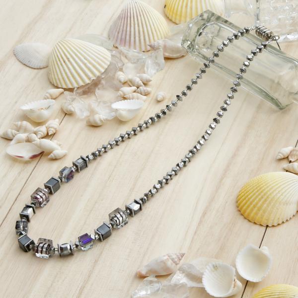 アランベイ　ランプワークグラス　ネックレス　シルバー