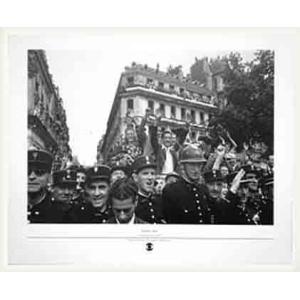 ポスター アート La Liberation de parie 1944（ロバート キャパ） 額装品...