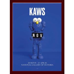 KAWS BFF BLUE NGV（カウズ） 額装品 ウッドベーシックフレーム