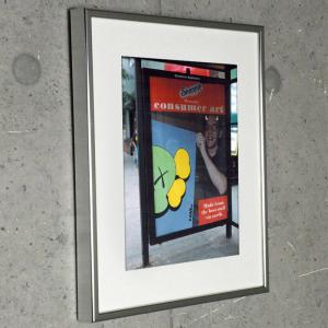 限定品 カウズ 額装済/Michael Jackson ON the Wall Michael Jackson ON the Wall/Kaws/ポスター : azポスター - 通販