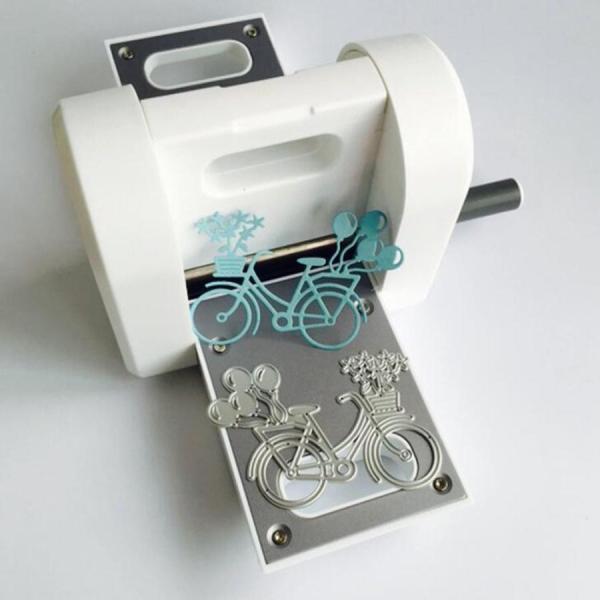 ダイカットマシン　エンボスマシン　DIY　絵図 手帳用 紙飾り 招待状　カード作り道具　ペーパーカッ...