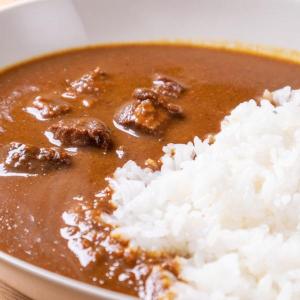 飛騨牛カレー ごろっと飛騨牛カレー 5等級使用 中辛 2食分 飛騨山味屋 ビーフカレー｜azusaya