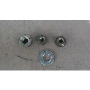 シャリーAT　CF50-3080xxx　の　マフラー　ボルト *1382504060　中古