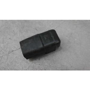 ヴェクスター125　CF42A-107xxx　の　　リレー *1427854031　中古