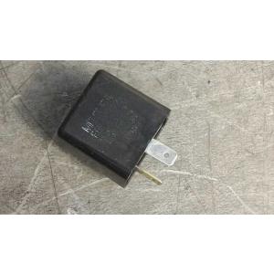 シャリー　CF50-3900xxx　の　ウインカーリレー *1441941575　中古