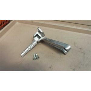 FZR250R　3LN-3405xxx　の ステップ 右 *1502248206　中古