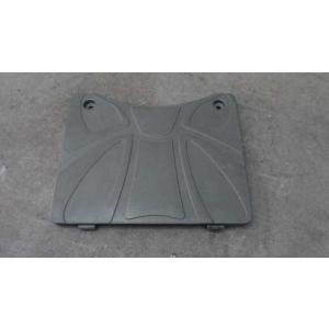 レッツ5G　CA47A-128xxx　の　バッテリーカバー *1542068320　中古