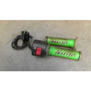 ニンジャ Ninja 250R　EX250K　の　ハンドルスイッチ　右 *1553656609　中古