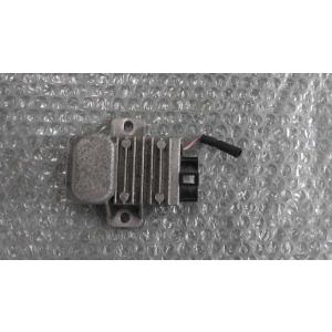 プレスカブFI　AA01-1759xxx　の レギュレター *1573792464　中古