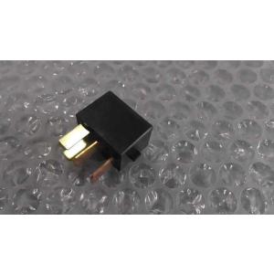 レッツ　CA4AA-150xxx　の　リレー *1577242500　中古