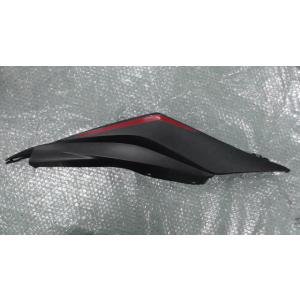 YZF-R25　RG10J-020xxx　の　テールカウル右　傷 *1612318519　中古