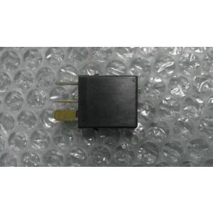 プレスカブFI　AA01-1798xxx　の　リレー　 *1616464305　中古