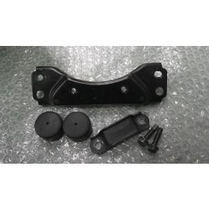 Ninja 400R　ER400B-A00xxx　の　タンクブッシュ *1620980007　中古