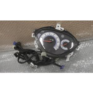 アクシスZ SED7J-026xxx の リアサスペンション *1650587708 中古