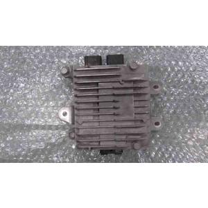 スマートディオZ4　AF63-1104xxx　の　CDI *1659493058　中古