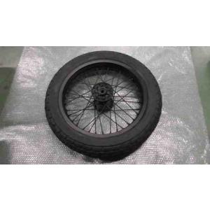 TW200 DG07J-002xxx の フロントホイール タイヤ *1722385180 中古