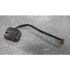 SR400　RH01J-009xxx　の　レギュレター *1667265294　中古