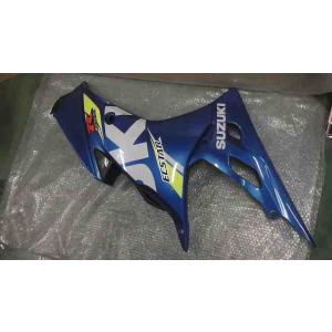 GSX-R125　DL33B-103xx　の　サイドカウル 右　 *1677550117　中古