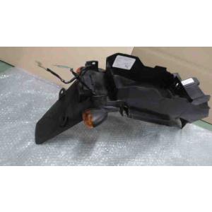 CBR150R　NCB150-0046xxx　の　リアフェンダー *1680763566　中古