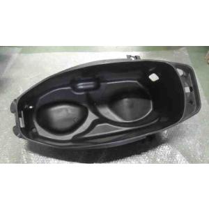 リード125　JF45-1208xxx　の　メット　ボックス *1690857708　中古