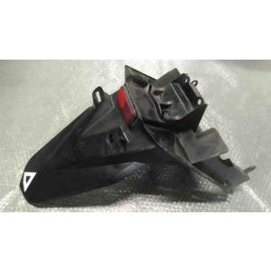 N-MAX125　SE86J-006xxx　の　リアフェンダー *1694146471　中古