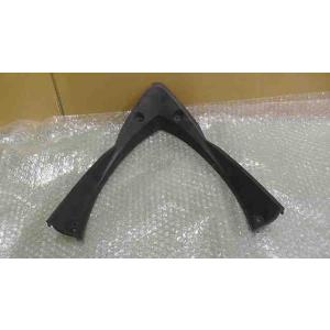 YZF-R25　RG10J-017xxx　の　シートカウルセンター *1696565862　中古