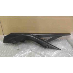 YZF-R25　RG10J-017xxx　の　チェーンカバー *1696566917　中古