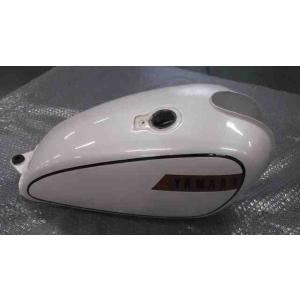 YAMAHA（ヤマハ） SR400 タンク 茶M/白 純正 中古 バイク 部品 RH01J