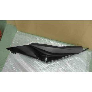 YZF-R25 ABS　RG43J-004xxx　の　シートカウル　右　傷　爪折れ *1698898...