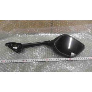 YZF-R25　RG10J-008xxx　の　ミラー　右　傷 *1700533466　中古