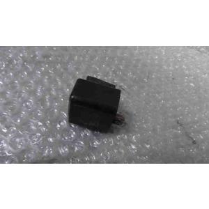 カブFI　AA01-1778xxx　の　ウインカーリレー *1705462020　中古