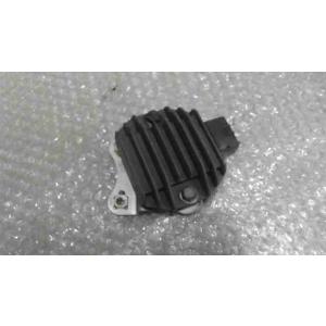 YZF-R15　ME11CK014C2020xxx　の　レギュレター *1708480428　中古
