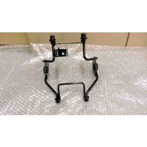 CB400SS　NC41-1000xxx　の　ライトステー *1715322355　中古