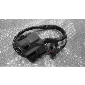 ZZR250　EX250H-027xxx　の　ハンドルスイッチ　左 *1720163591　中古