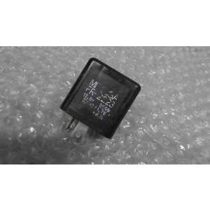リトルカブ セル付　AA01-3037xxx　の　ウインカーリレー *1722320514　中古