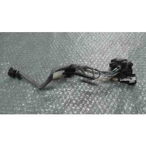 レッツ４　CA45A-242xxx　の　ハンドルスイッチ *1726104775　中古