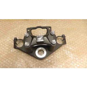 CBF125R　LALPJJN55M3201xxx　の　トップブリッジ *1743749818　中古