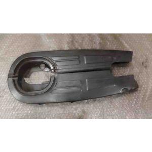 カブFI　AA01　の チェーンカバー　 *1771380902　中古