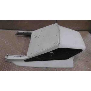 TZR50　3TU-073xxx　の　シートカウル　社外 *1773111143　中古