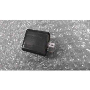 カブFI　AA01-1708xxx　の　ウインカーリレー *1773811334　中古